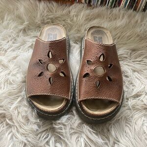 Faded Glory Platform Sandals